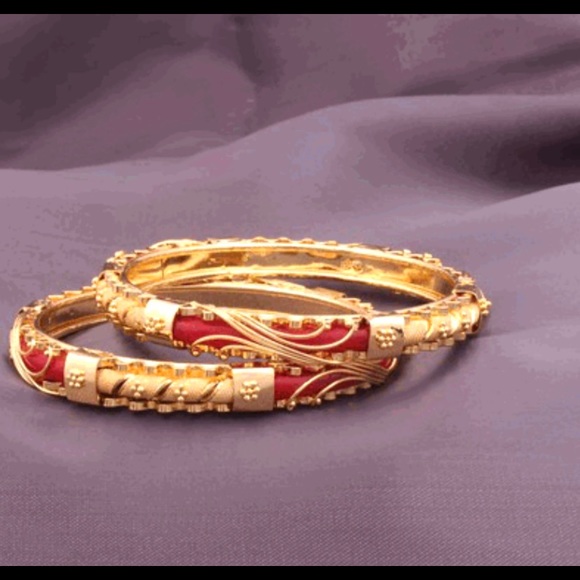 #bangles#dresses#designer bags #sarees from India - Picture 6 of 8